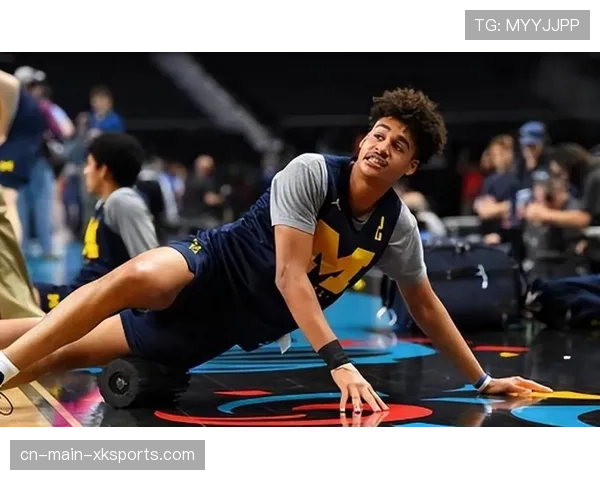 法甲裁判委员会开会，统一针对“战术犯规”的判罚尺度